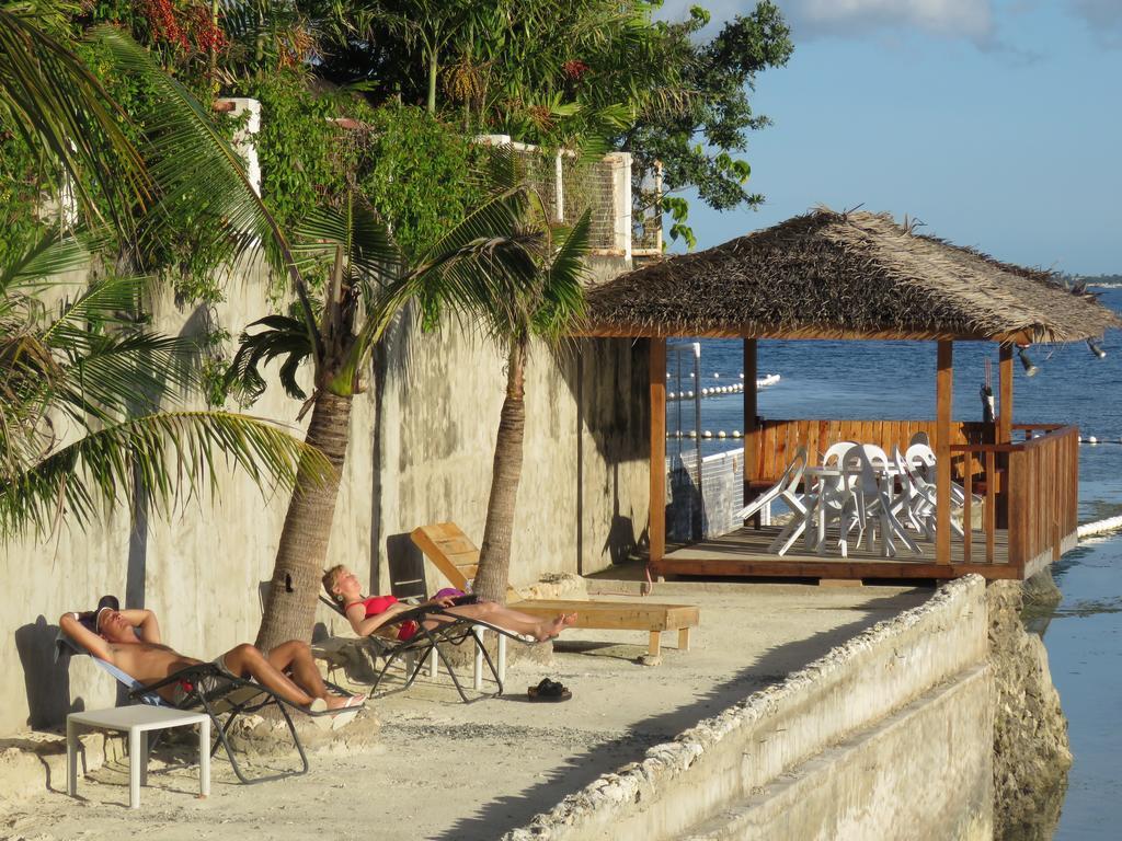 Hotel Aozora Seaside Mactan à Île de Mactan Extérieur photo