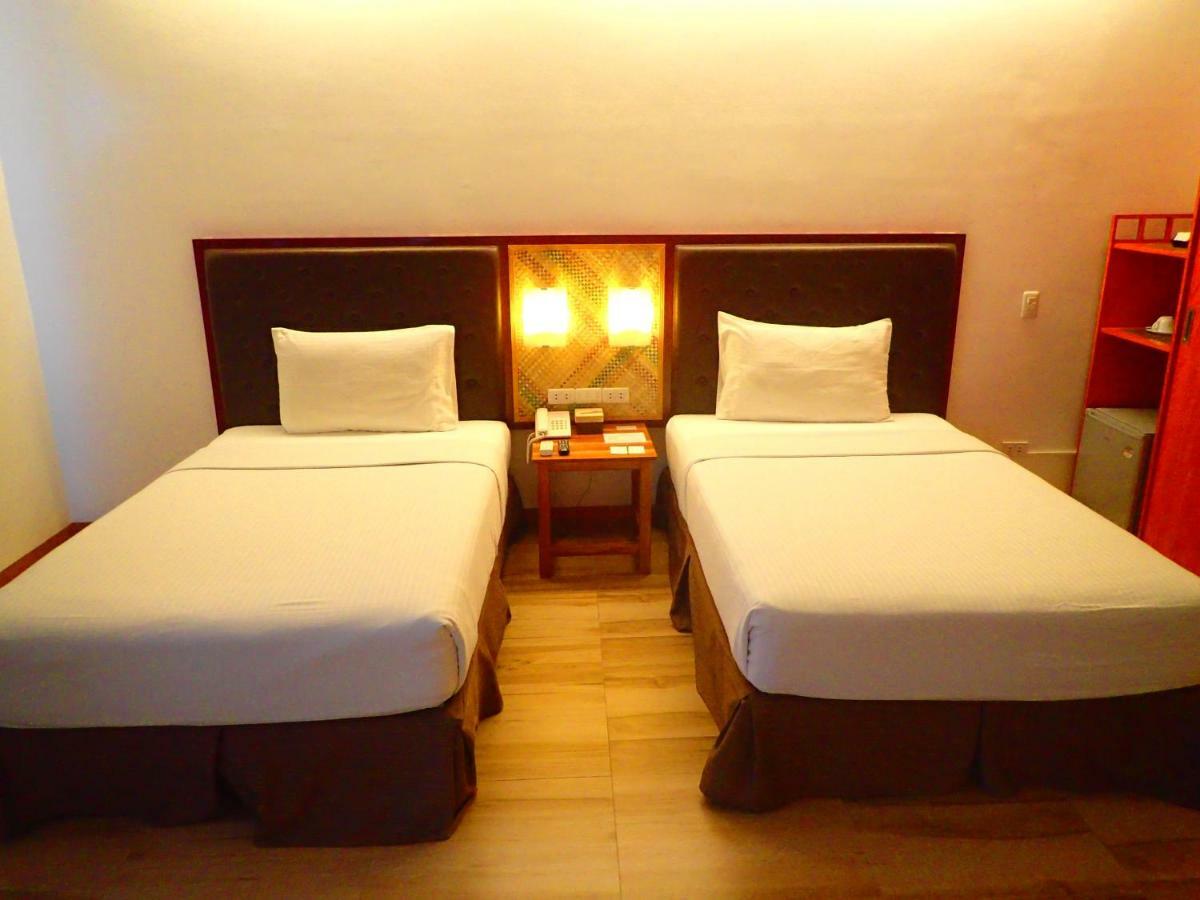 Hotel Aozora Seaside Mactan à Île de Mactan Extérieur photo